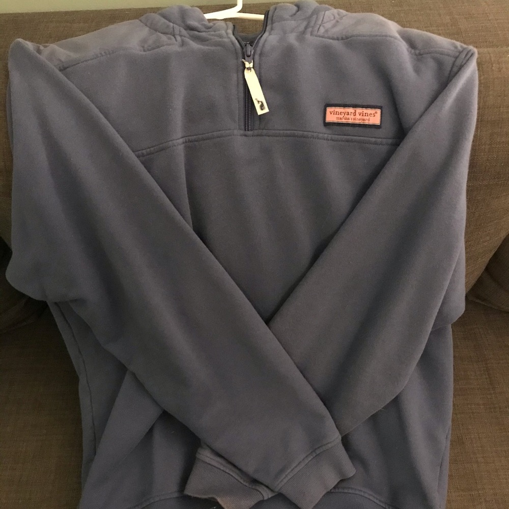 Vineyard Vine’s Shep Shirt - Men’s MED